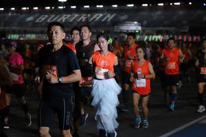 BIB: 27223, 212, 6896, 294, 3976
                            <button type="button" onclick="openModal(11463591)" class="btn btn-primary btn-sm float-right btn-popup" data-toggle="modal" data-target=".modal-high-quality">
                        <i class="fas fa-shopping-cart"></i> Add to Cart
                    </button>
                                            <button type="button" onclick="isThisMe(11463591, true)" class="btn btn-success btn-sm float-right btn-popup btn-isme hidden" data-toggle="tooltip" data-placement="bottom" title="นี่คือรูปของคุณใช่ไหม คลิกที่นี่เพื่อเอาเข้าอัลบั้ม">
                        <i class="fas fa-plus"></i> Add to album
                    </button>
                    <button type="button" onclick="isThisMe(11463591, false)" class="btn btn-warning btn-sm float-right btn-popup btn-isnotme hidden">
                        <i class="fas fa-ban"></i> Remove from album
                    </button>